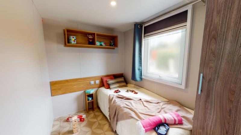 Camping Officiel Siblu Le Lac Des Reves Lattes Exteriör bild