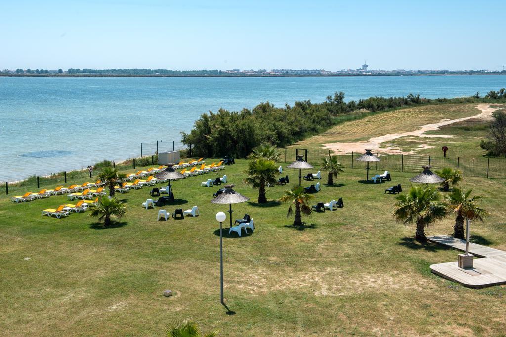Camping Officiel Siblu Le Lac Des Reves Lattes Exteriör bild